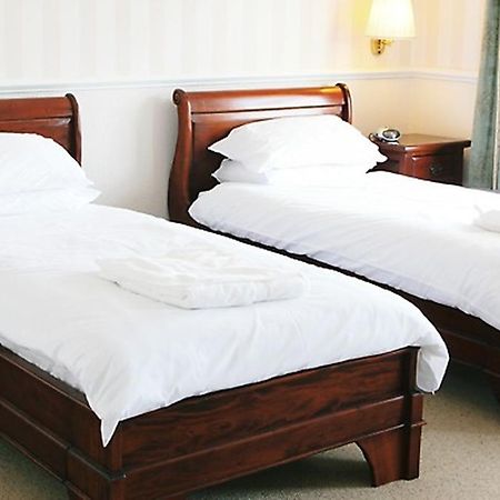 Cliff Head Hotel Carlyon Bay Rum bild