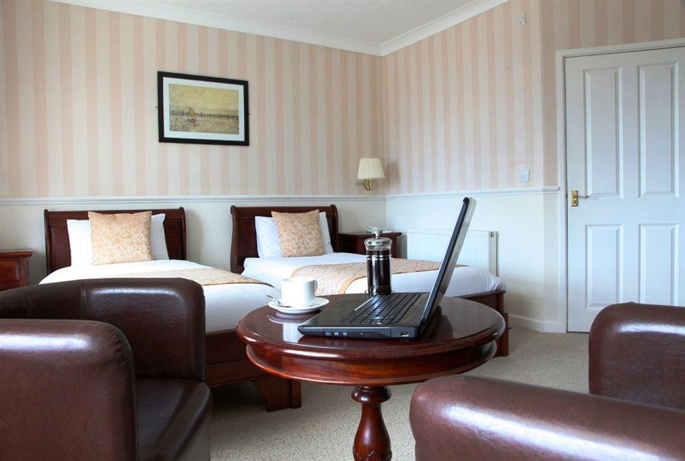 Cliff Head Hotel Carlyon Bay Exteriör bild