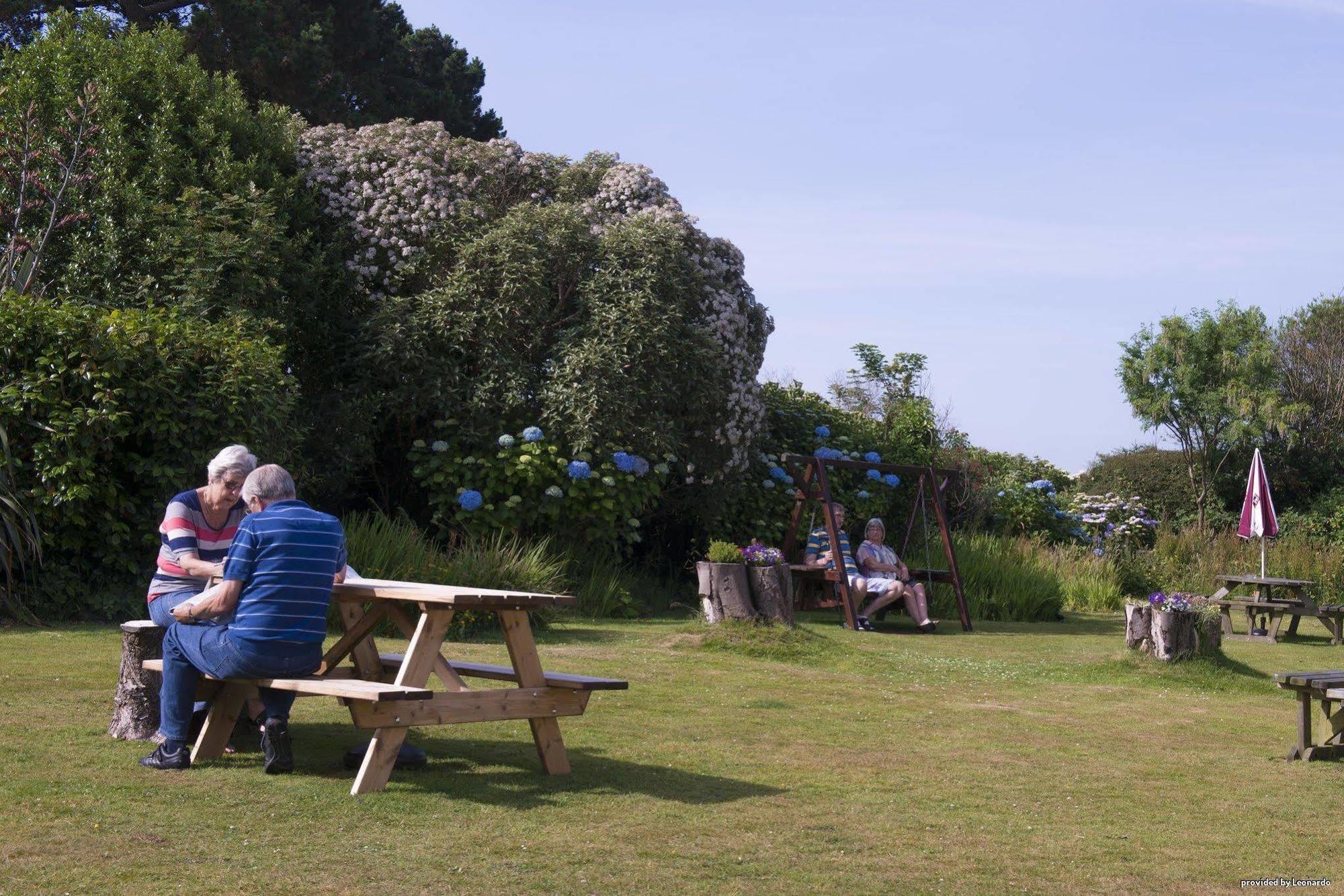 Cliff Head Hotel Carlyon Bay Exteriör bild